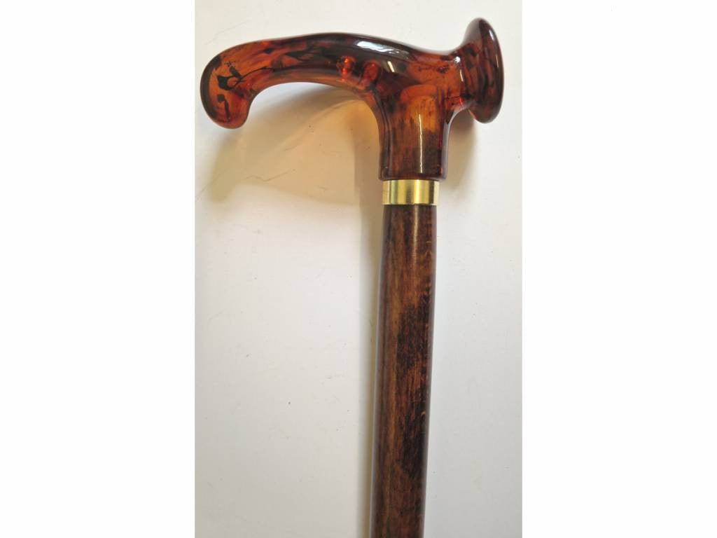 Ergonomic Handle with Imitation Amber Beech Shaft
